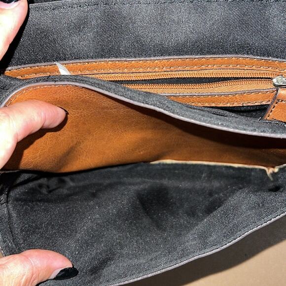 MOSSIMO Supply Co. Crossbody Shoulder Bag Brown non Leather material adjustable - Picture 8 of 10